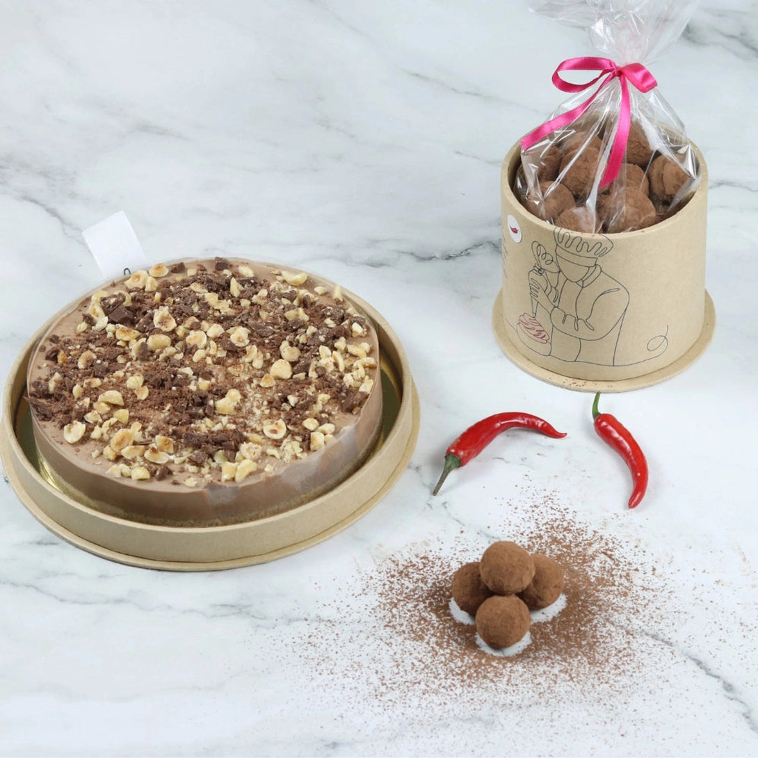 7alli Cheesecake (6 People) + Chocolate Truffles w Chili Hint (30 pcs) - 7alli Cheesecake (6 People) + Chocolate Truffles w Chili Hint (30 pcs) - View 3
