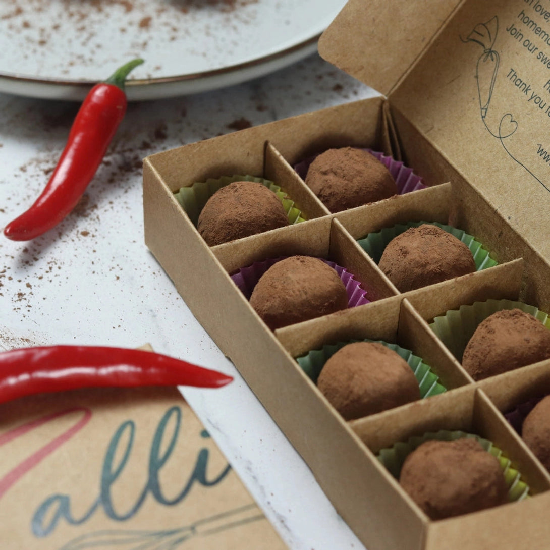 7alli Chocolte Truffles w Chili Hint  (8 pcs) - 7alli Chocolte Truffles w Chili Hint  (8 pcs) - View 8
